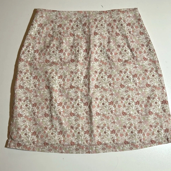 Rhythm Pink Floral Zip Up Mini Skirt Sz 4 C9 - Picture 2 of 4